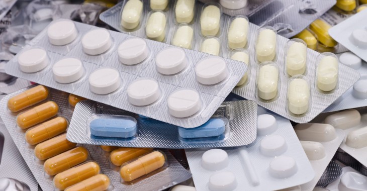 Pacjenci będą skutecznie chronieni przed fałszowanymi lekami. Ministerstwo Zdrowia chce edukować Polaków