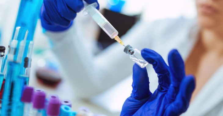AstraZeneca bez zysku dostarczy do Europy do 400 milionów dawek szczepionki stworzonej przy współpracy z Oxford University