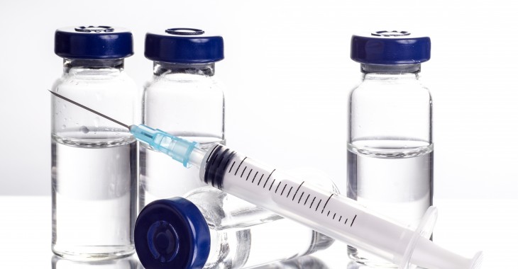 Wstrzymanie zaawansowanego badania klinicznego jednej z opracowywanych szczepionek przeciw COVID-19